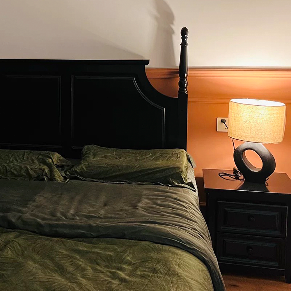 FOREST HILL Matte Black Oval Ceramic Table Lamp